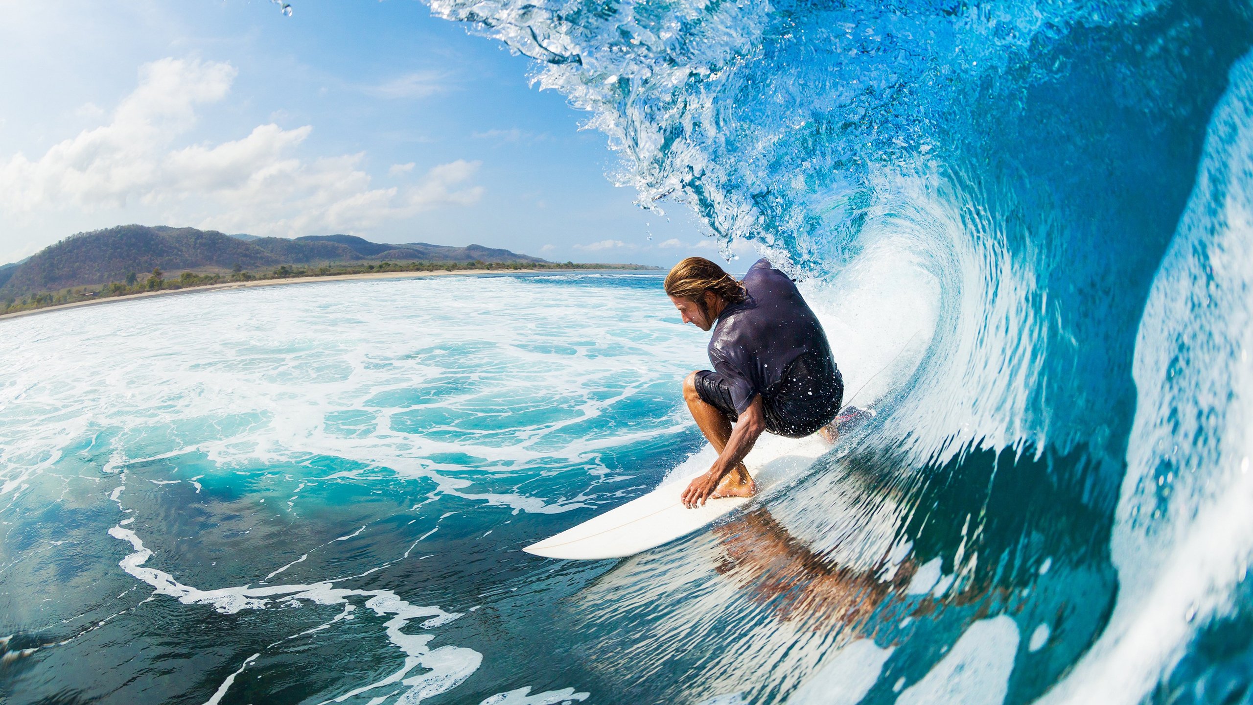 内线巨兽:善于攻防的篮下霸主表现集锦,内线进攻